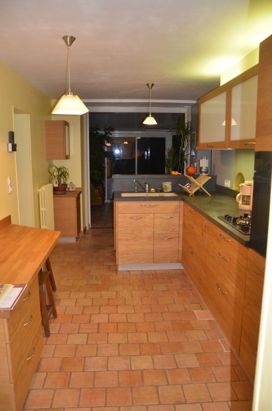 Cuisine made in France - MENUISERIE MD Marseille