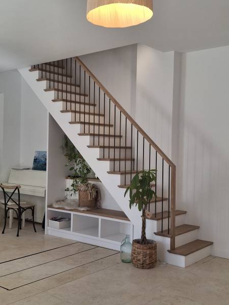 escalier sur mesure en chêne vernis-1
