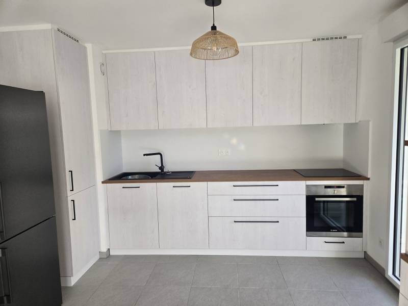 Cuisine sur mesure à Marseille : fonctionnalité, esthétique et durabilité