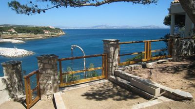 Notre zone d'activité pour ce service Fabrication de garde-corps en bois iroko, chêne ou hêtre