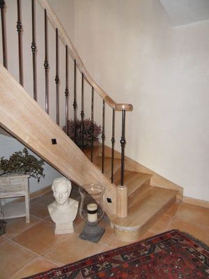 Notre zone d'activité pour ce service Pose de rampe d'escalier en bois et inox